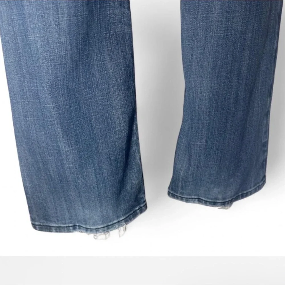 Miss Me Flare Jeans Size 28 Dark Wash Bootcut Embroidered Pockets Stretch